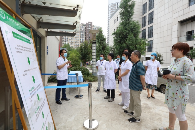 高考后，蕪湖中醫(yī)醫(yī)院這項(xiàng)“國考”工作順利完成(圖2)