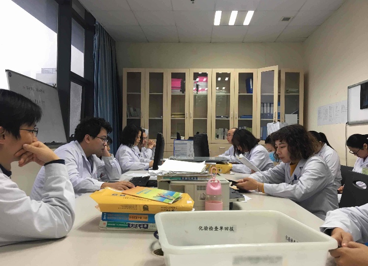 蕪湖市中醫(yī)院大內(nèi)科第二黨支部委員會(huì)、黨員大會(huì)及開(kāi)放組織活動(dòng)(圖8)