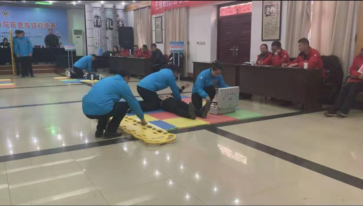 急診科團(tuán)隊(duì)在2019蕪湖市院前急救技能競(jìng)賽中喜獲佳績(jī)(圖1)